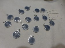Lot  de 16 médaille en alu