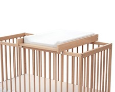 Plan à langer amovible pour