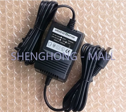 Universal adapter for moog - universal,