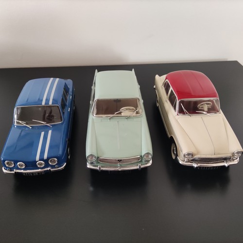 Lot voitures hachette - 1/24,