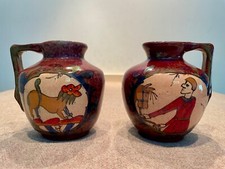 Louis Étienne Desmant - Paire de pichets Grès émaillé irisé Tapisserie de Bayeux