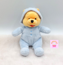 Petite peluche doudou Winnie l’ourson en pyjama bleu DISNEY NICOTOY Simba 18 cm