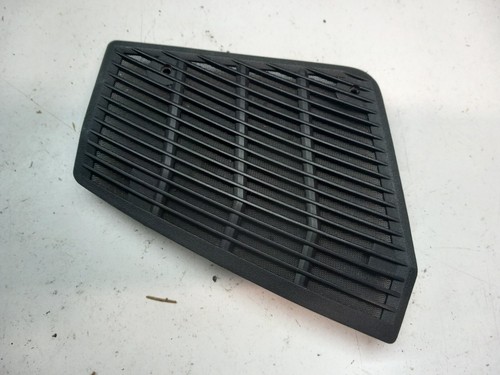 Grille haut parleur avant - parleur,