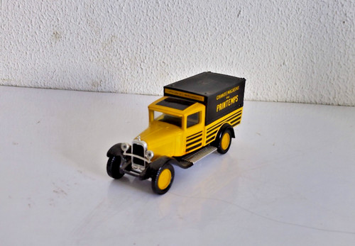 Voiture solido - solido,