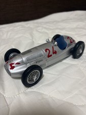 CMC Mercedes-Benz W165