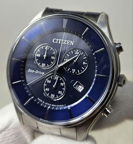 Montre chronographe solaire