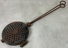 Ancien XXème très beau moule à hostie en fer