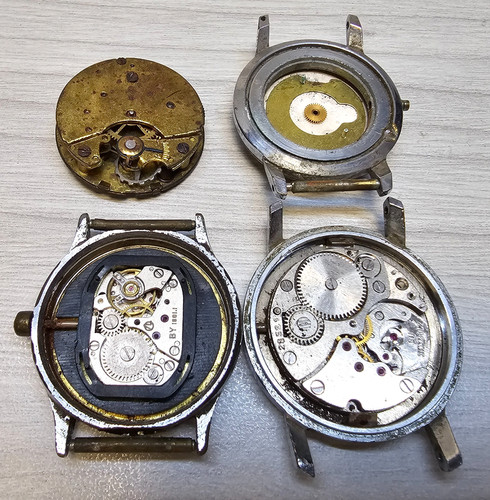 Montre bracelet mécanique - montre-bracelet,