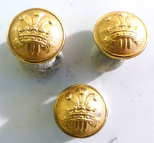 3 BOUTONS  MILITAIRES  BRITANIQUES:     15 mm