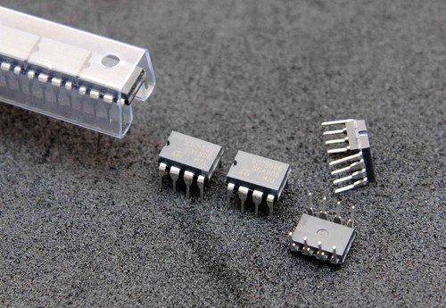 Lot st93c56 b6 - de, 93c56