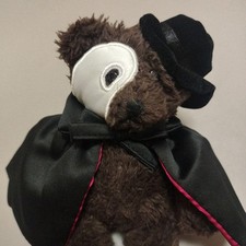 Insigne peluche ours fantôme