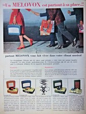 PUBLICITÉ DE PRESSE 1958 UN ELECTROPHONE MELOVOX EST PARTOUT A SA PLACE