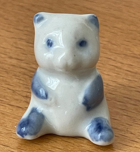 Superbe fève figurine ours - superbe,