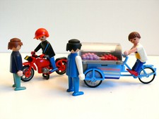 PLAYMOBIL  LOT DE 4 SUJETS  :  MARCHANDE DE GLACES     BON ÉTAT
