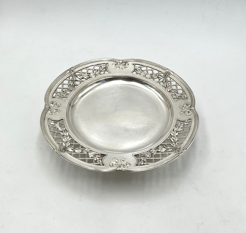 Coupe sur pied - coupe, ajouré