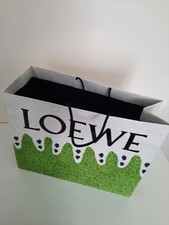 1  Sac Shopping Loewe  avec pliure au milieu du sac 51x41x20