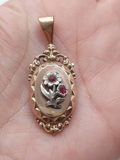 Ancien Pendentif Médaillon Ouvrant Pour Photo Ou Autres Objet. Reliquaire 