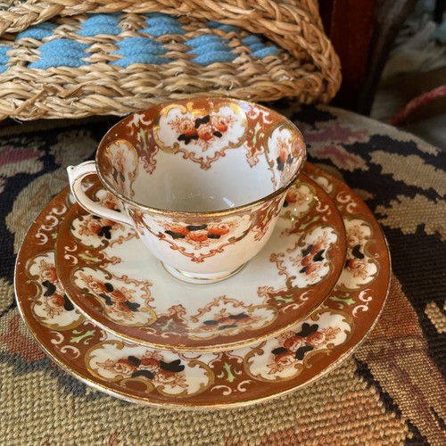Ancienne tasse porcelaine - tasse,