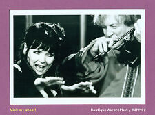 PHOTO de PRESSE CINÉMA : SABINE AZÉMA & CLAUDE RICH, FILM " LA BÛCHE " -P97