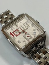 Montre chronographe à quartz