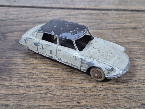 Voiture miniature citroën - voiture, ds