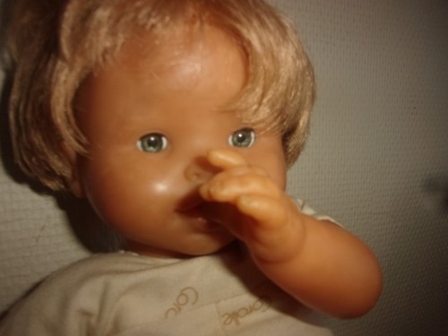 Poupée corolle bebe suce son - poupée,