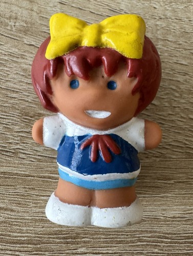 Figurine petite fille pour
