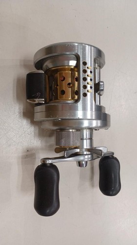Shimano calcutta conquest - shimano, dc