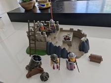 Chevaliers Et Fort Playmobil