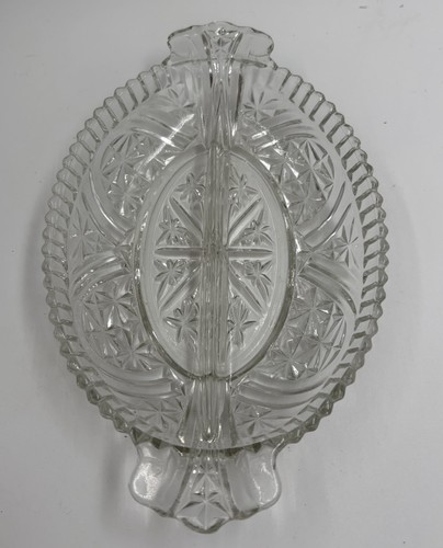 Clear glass oval - clear, divided