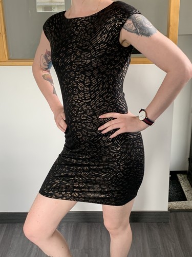 Robe moulante dos - nu, noir