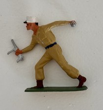 STARLUX  série Luxe LEGIONNAIRES au combat Tenue Sable