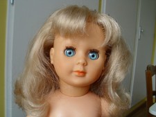 Poupée M-Françoise de Modes et travaux Années 80