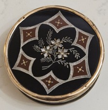 Ancienne boîte à bonbons