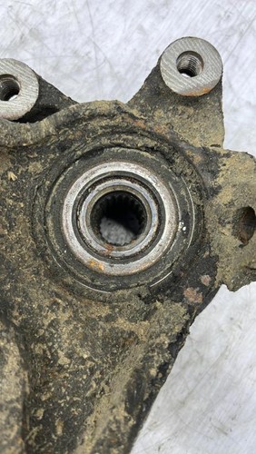 Fusee avant gauche peugeot - fusee,