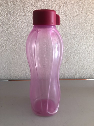 Tupperware gourde - ⭕,