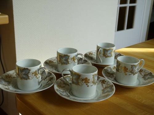 Limoges anciennes tasses a - tasses,