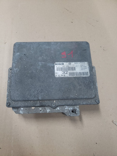 Calculateur moteur peugeot - calculateur,