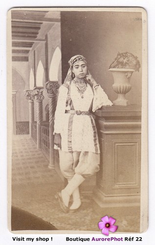 Algérie jeune femme - algÉrie,,