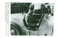 Document ancien voiture Bugatti 1983 recto verso issu du livre de Pierre Dumont