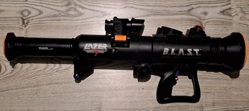 Bazooka canon blast - blast, tag