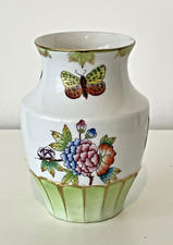 Vase Herend Hungary  BUDAPEST
