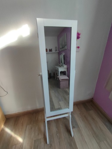 Meuble bijoux avec miroir - bijoux,