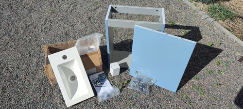 Lave mains avec - mains,