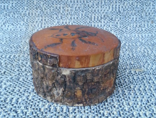 Ancienne boite bijoux bois - bijoux,
