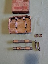 RENAULT CELTAQUATRE / PRIMAQUATRE Kit Axes De Pivots Pour Essieux Avant 