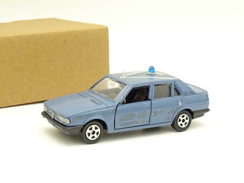 Hot wheels mebetoys - hot, 1/43