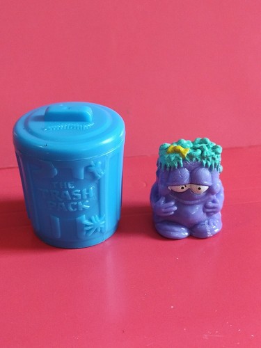 Figurine poubelle bleues the - ,