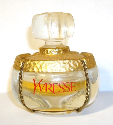 Yvresse yves saint - yvresse, laurent