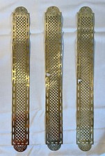Lot de 3 Grandes Plaques de Propreté Anciennes en Laiton Doré Or Ajourées 52 cm